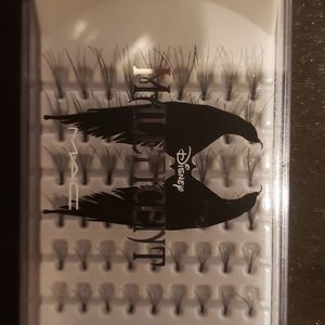 Mac single false eyelashes ( new)